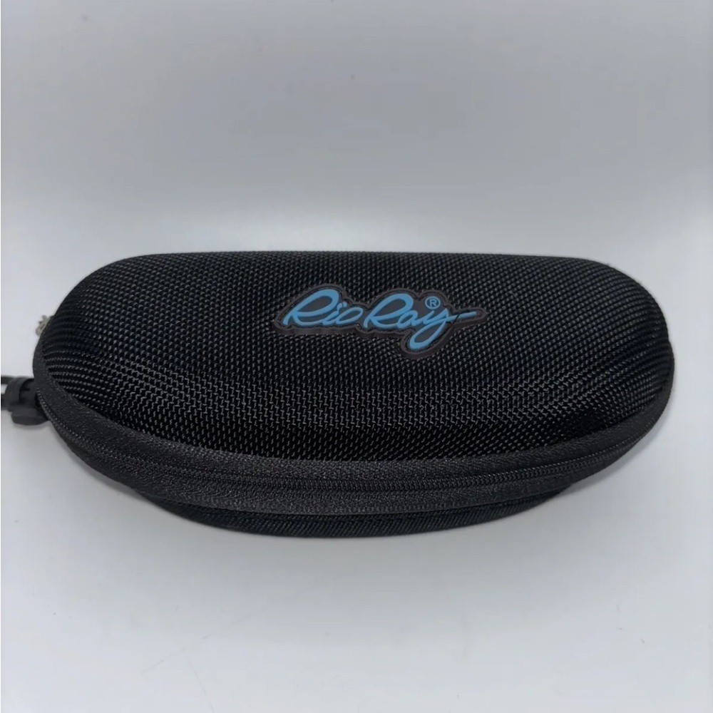 Rio Ray Seascape R 321 Polarized Sunglasses With Rio Ray Zippered Case Square - Picture 6 of 8